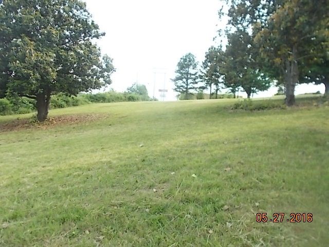 1208 Congress Parkway, Athens, TN 37303